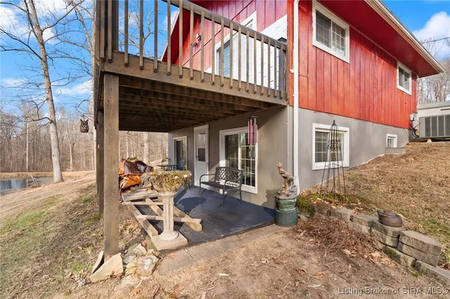 $400,000 | 7135 Bluestone Lk Drive, Pekin, IN 47165