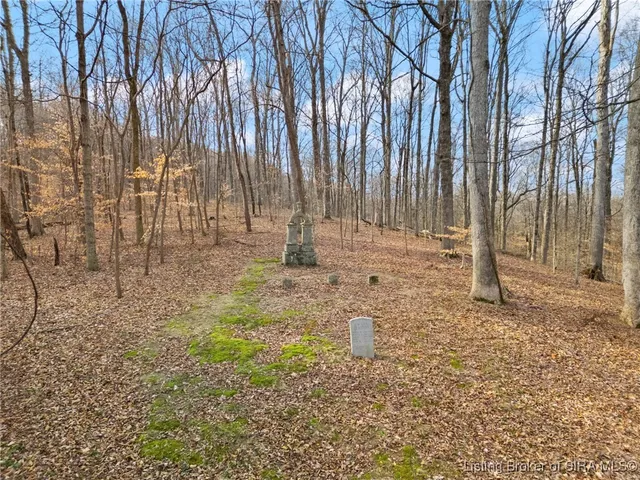 $400,000 | 7135 Bluestone Lk Drive, Pekin, IN 47165