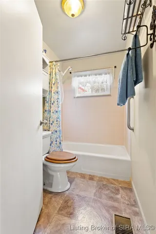 $400,000 | 7135 Bluestone Lk Drive, Pekin, IN 47165