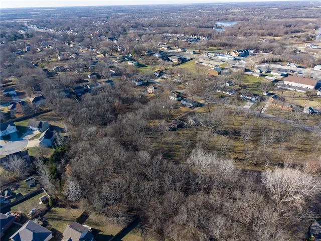 $180,000 | Lexington Road, Pleasant Hill, MO 64080