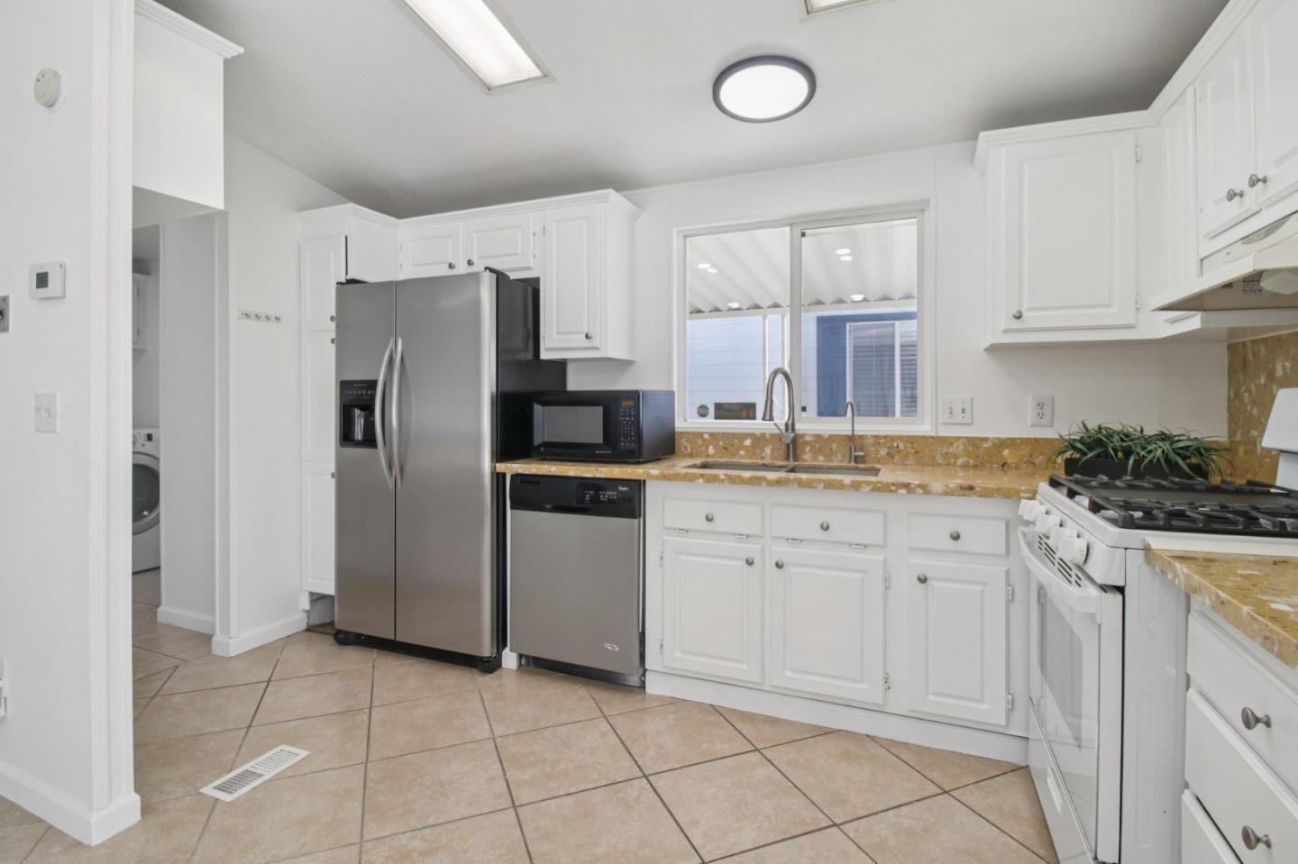 555 Umbarger Road, Unit 75 San Jose, CA 95111 - Photo 17 of 41