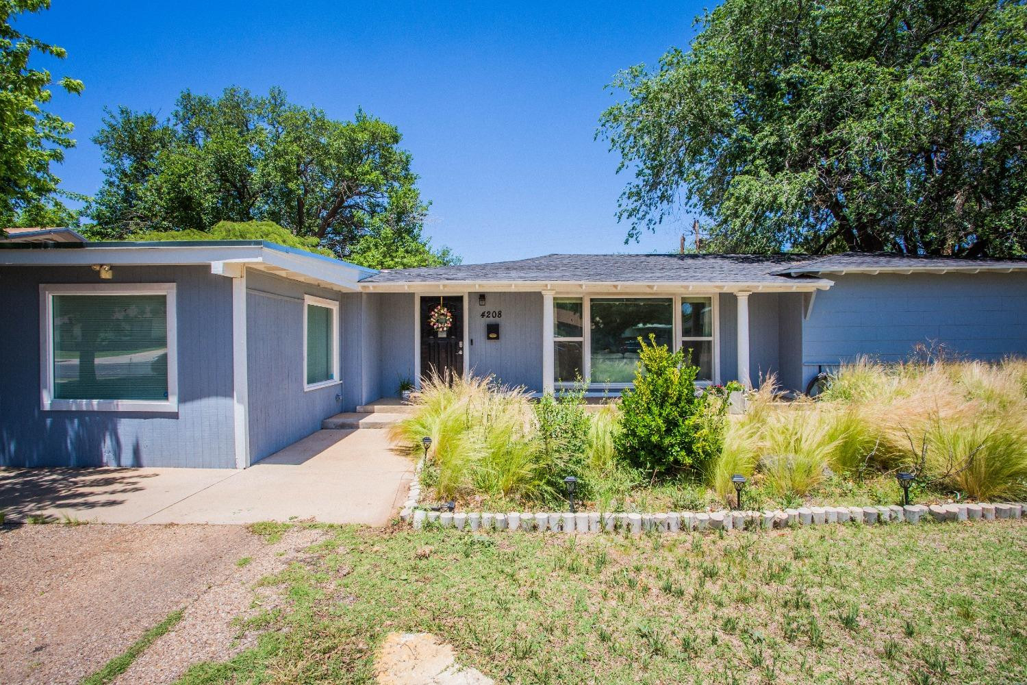 4208 45th Street Lubbock, TX 79413 - Photo 2 of 43 Photo 2