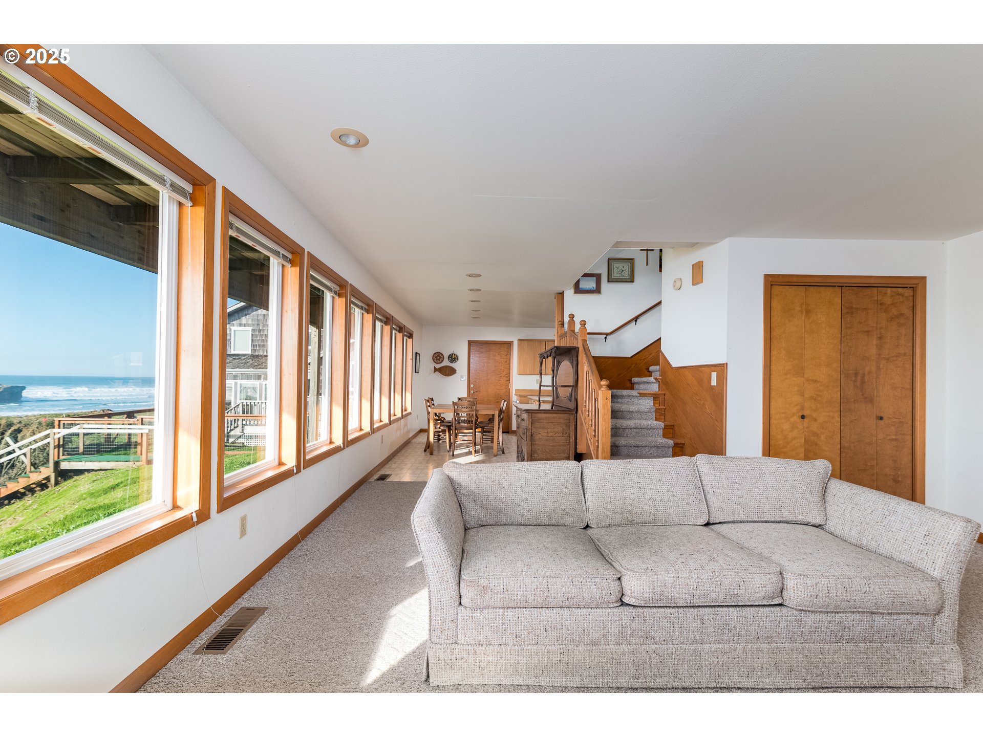 54146 Gould Road Bandon, OR 97411 - Photo 7 of 47 Gallery Image 7