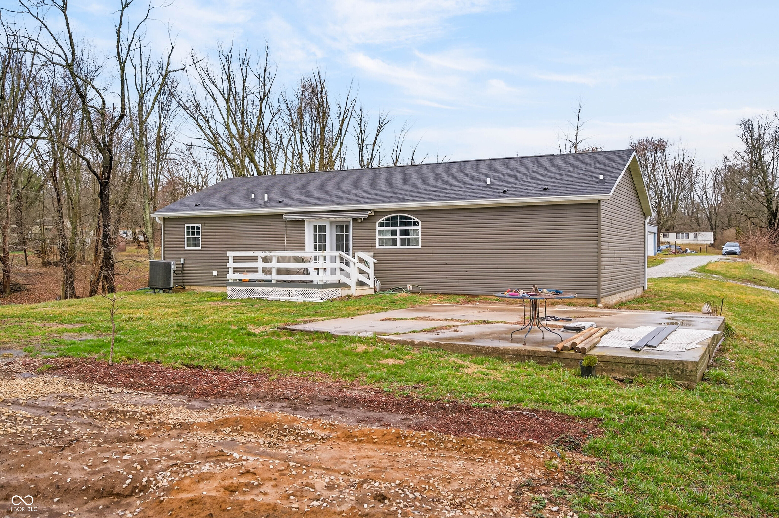 785 West Cedar Bluff Road Bloomington, IN 47403 - Photo 32 of 41