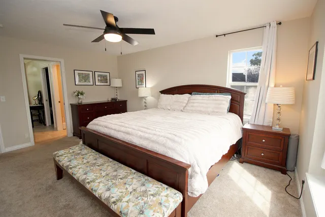 $799,999 | 17201 East Galaxy Lane, Greenacres, WA 99016