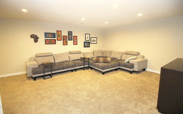 $799,999 | 17201 East Galaxy Lane, Greenacres, WA 99016