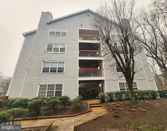 $1,875 | 18512 Boysenberry Drive, Unit 199, Gaithersburg, MD 20879