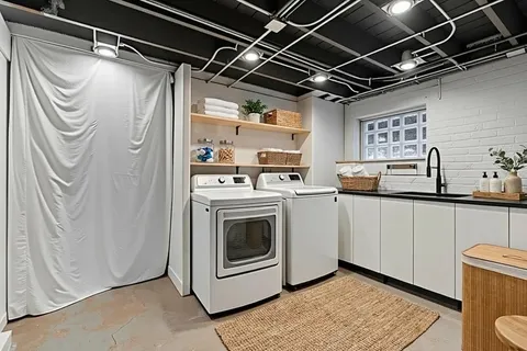 $775,000 | 4159 North Maplewood Avenue, Chicago, IL 60618