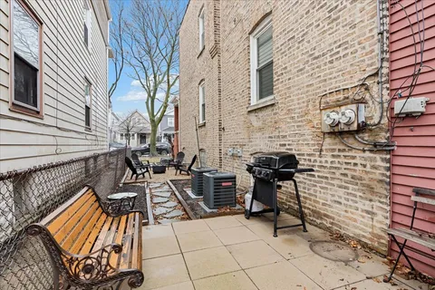 $775,000 | 4159 North Maplewood Avenue, Chicago, IL 60618