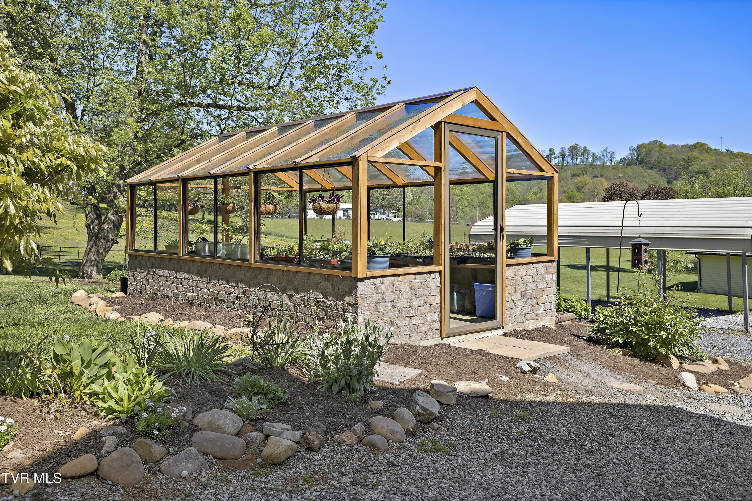 1217 Wahoo Valley Road Kingsport, TN 37663 - Photo 45 of 61 128A1276