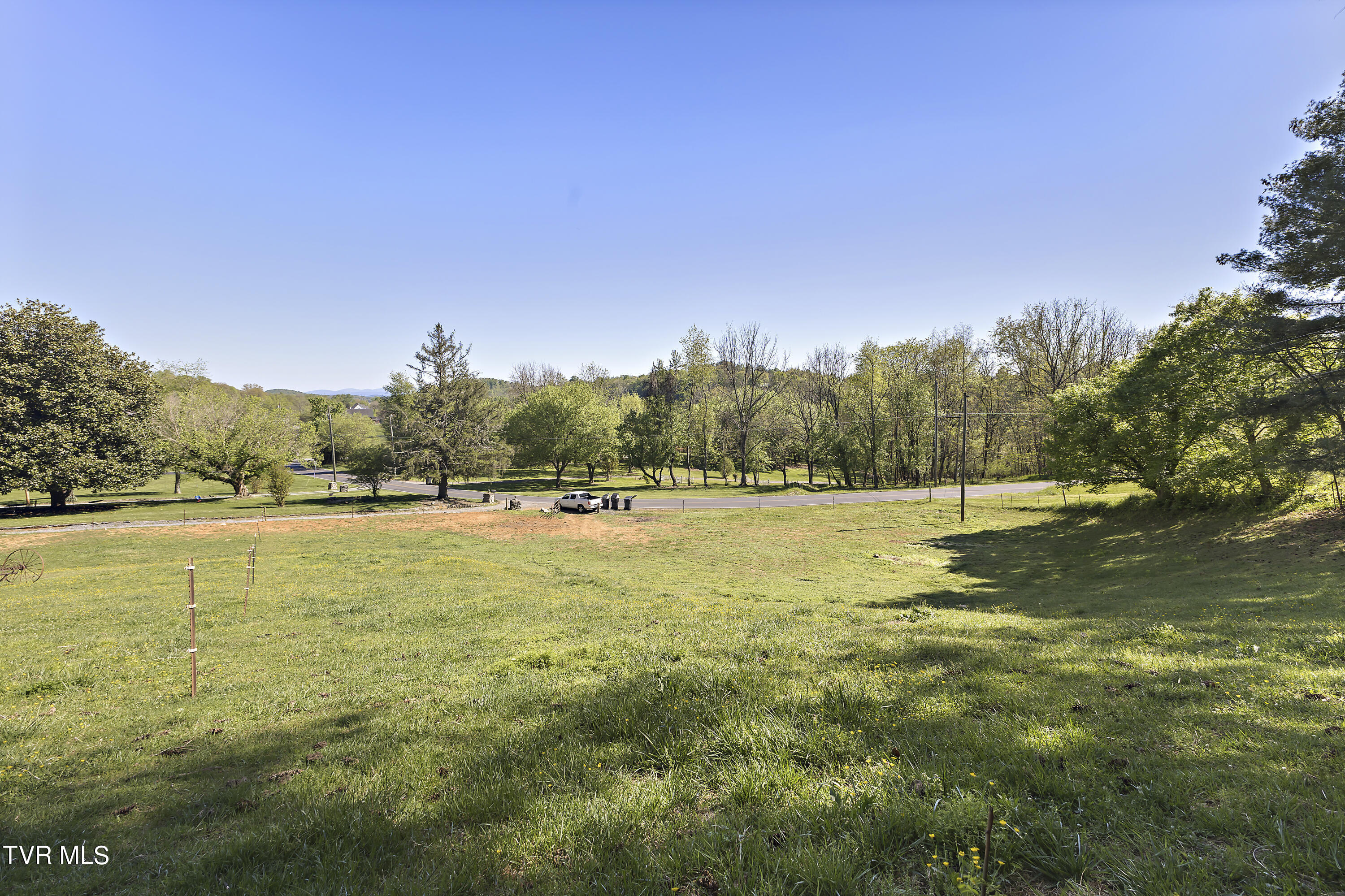 1217 Wahoo Valley Road Kingsport, TN 37663 - Photo 54 of 61 128A1453