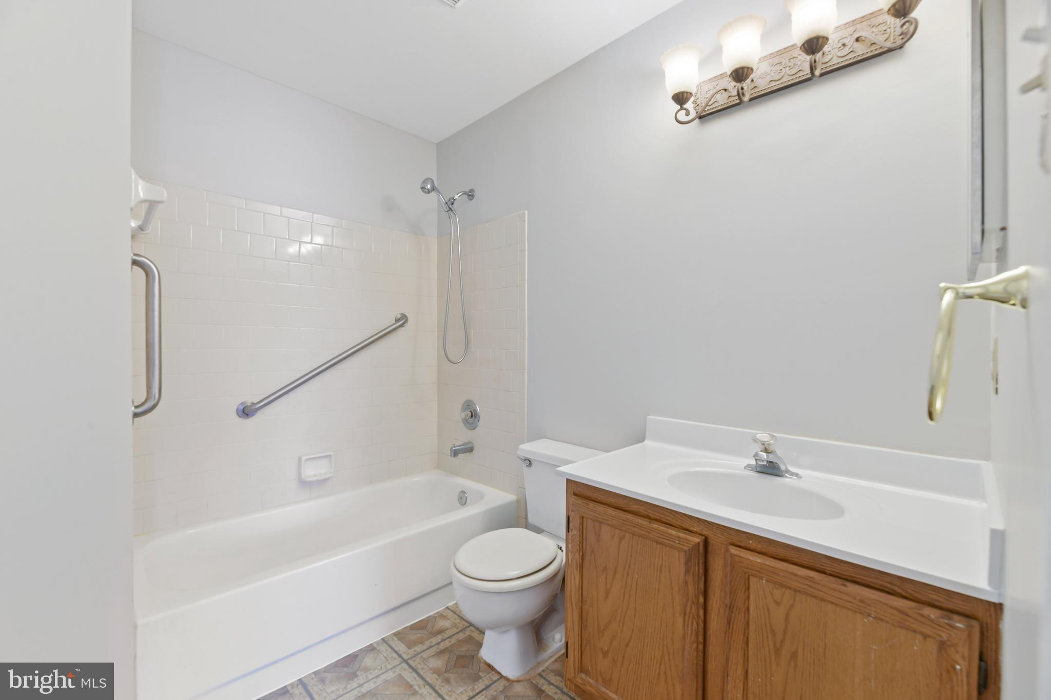 1223 Brigadoon Trail Baltimore, MD 21207 - Photo 19 of 38 Main Bath