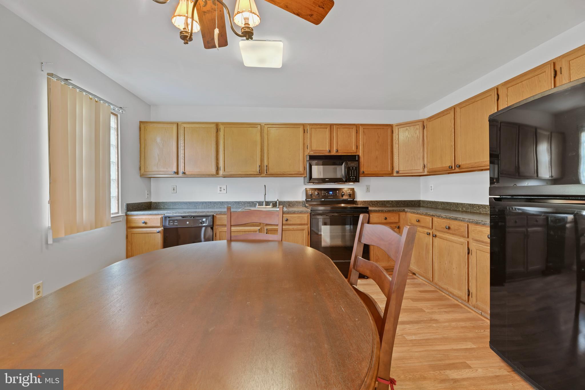 1223 Brigadoon Trail Baltimore, MD 21207 - Photo 10 of 38 Black Appliances