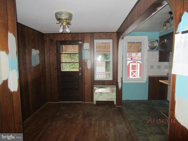 3640 Clarenell Road Baltimore, MD 21229 - Photo 4 of 13 Dining Room