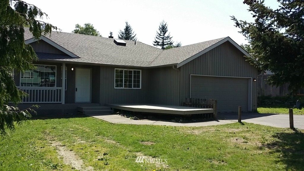 7310 East Raintree Lane Port Orchard, WA 98366 - Photo 3 of 13 Gallery Image 3