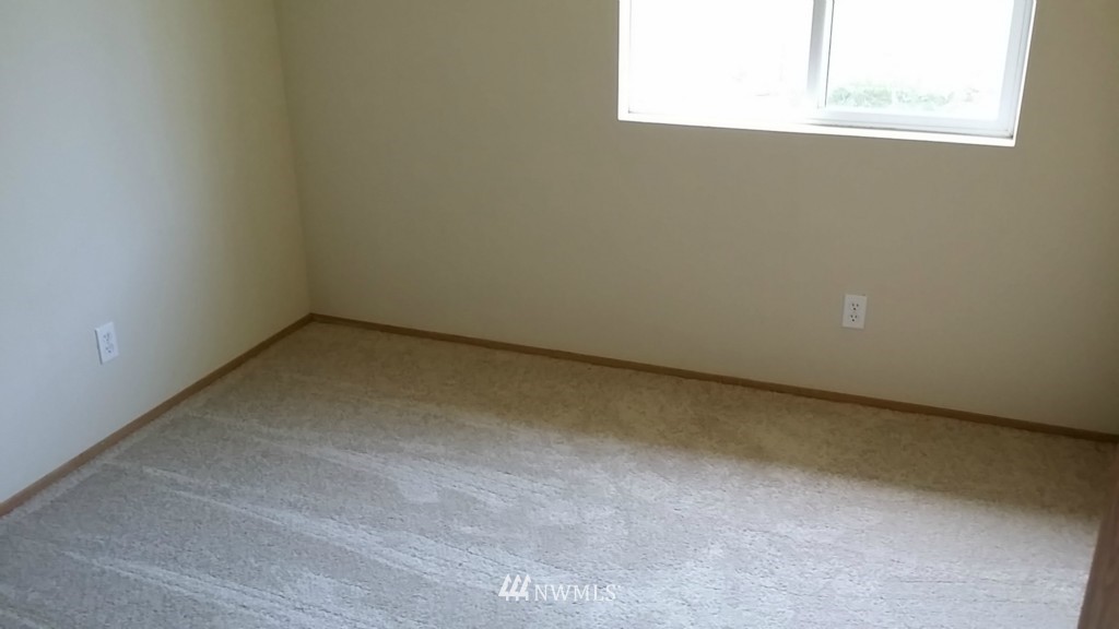 7310 East Raintree Lane Port Orchard, WA 98366 - Photo 10 of 13 Gallery Image 10