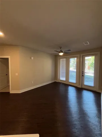 $2,250 | 111 Town Place, Unit 325, Fairview, TX 75069