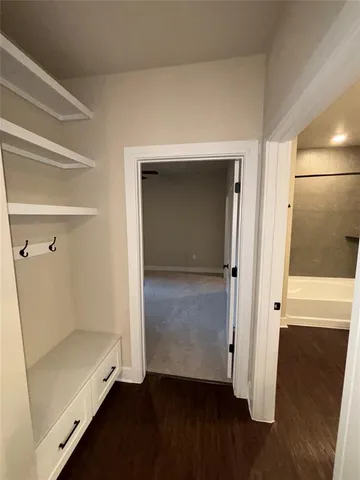 $2,250 | 111 Town Place, Unit 325, Fairview, TX 75069