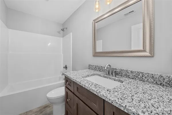 $363,000 | 13 Sonata Lane, Troy, IL 62294