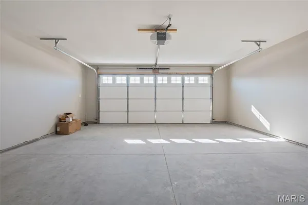 $363,000 | 13 Sonata Lane, Troy, IL 62294