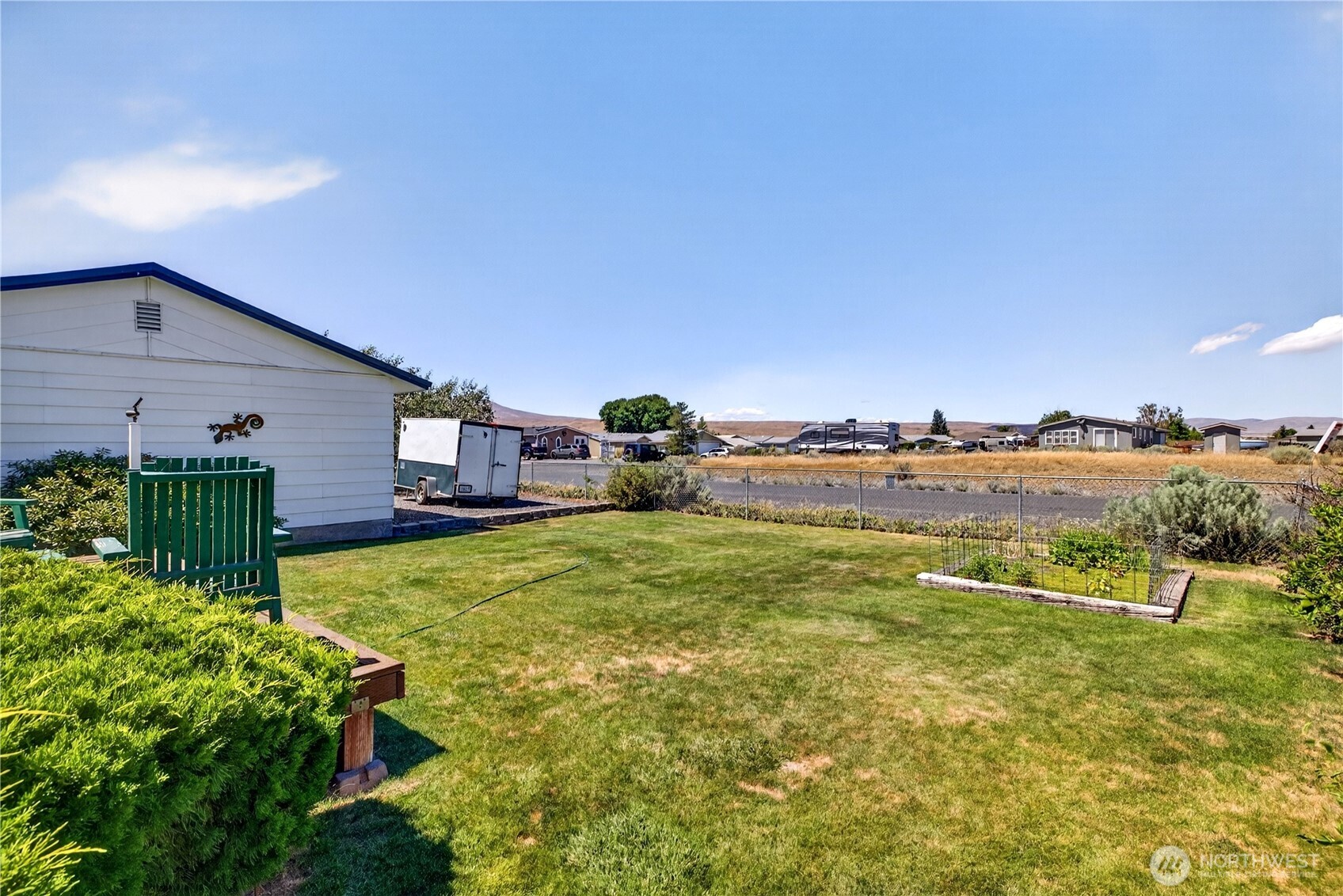 301 Arrowhead Place Southwest Mattawa, WA 99349 - Photo 24 of 36