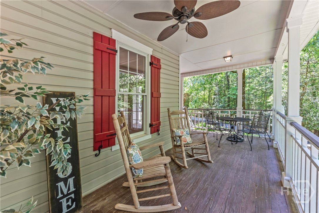 1660 Maple Ridge Drive Loganville, GA 30052 - Photo 3 of 75