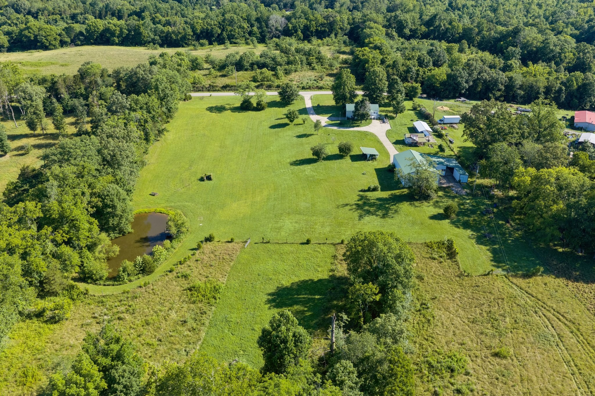 2165 Petty Road Charlotte, TN 37036 - Photo 7 of 75