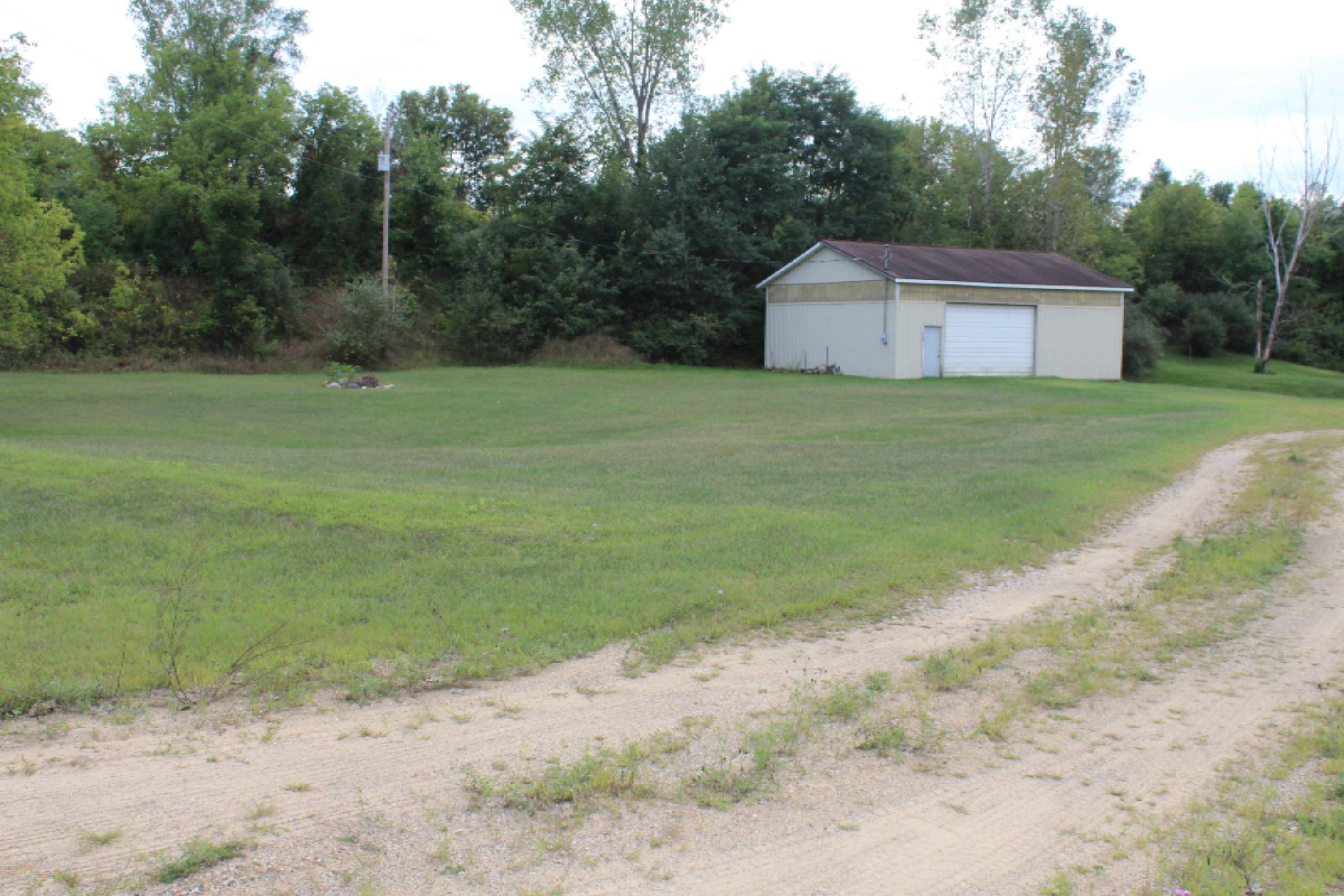 7250 Pike Road Delton, MI 49046 - Photo 7 of 9 IMG_2955