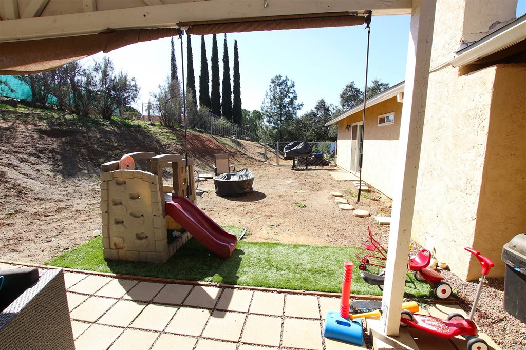 1867 Rancho Janet Alpine, CA 91901 - Photo 20 of 29