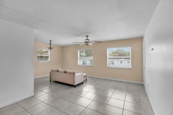 $239,000 | 40 High Point Road, Unit F206, Tavernier, FL 33070