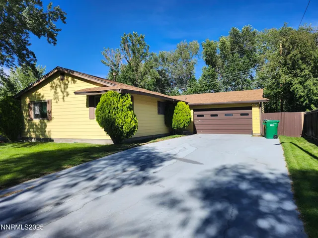 $2,300 | 7720 Fowler Avenue, Reno, NV 89506