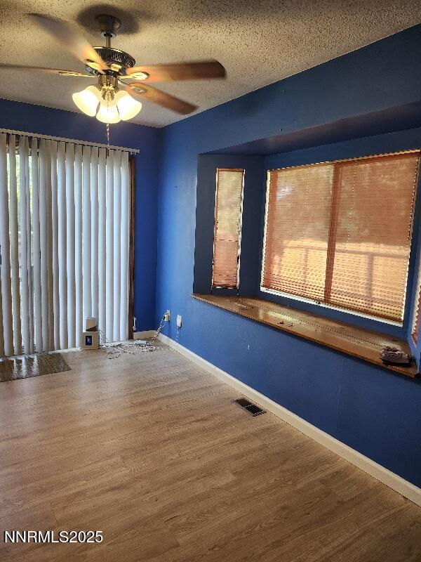 7720 Fowler Avenue Reno, NV 89506 - Photo 6 of 15 7720 Fowler 5