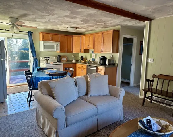 $1,900 | 72 Elm Road, Charlestown, RI 02813