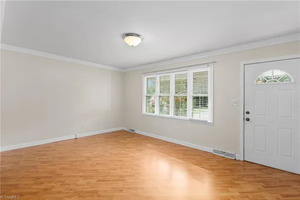 $274,900 | 108 Hinshaw Street, Yadkinville, NC 27055