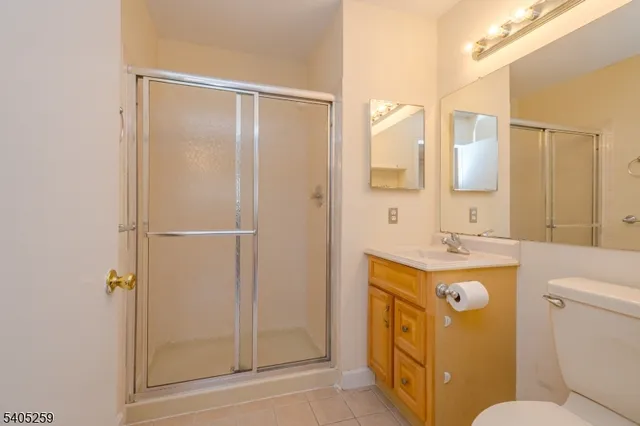 $2,300 | 29 Amberly Court, Franklin Park, NJ 08823