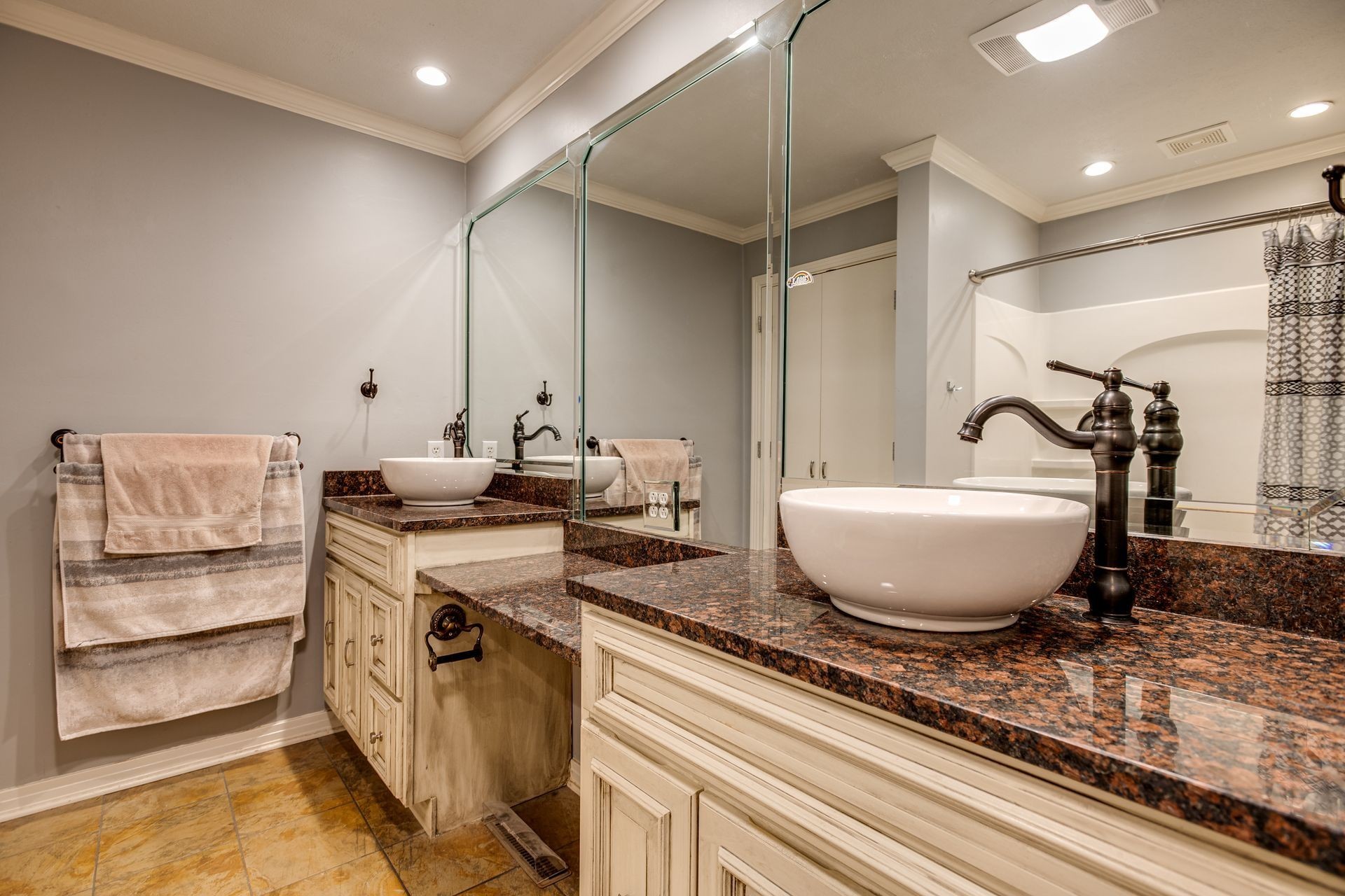 2743 Mouse Tail Road Parsons, TN 38363 - Photo 16 of 77 Gallery Image 16