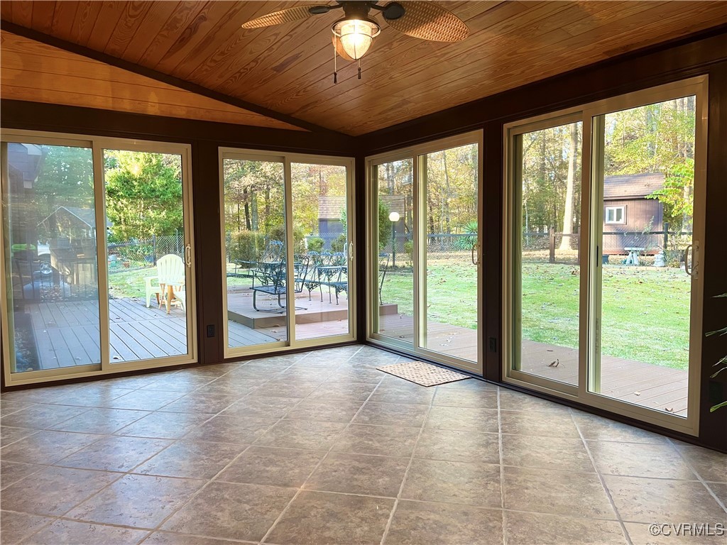 6220 Glebe Point Road Chesterfield, VA 23838 - Photo 25 of 50 a view of an empty room with a large window
