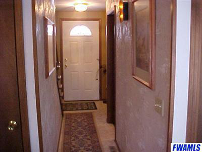12114 Johnson Road Churubusco, IN 46723 - Photo 13 of 21