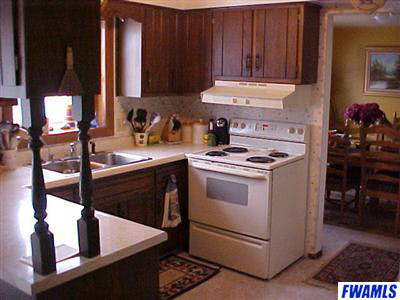 12114 Johnson Road Churubusco, IN 46723 - Photo 17 of 21