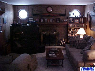 12114 Johnson Road Churubusco, IN 46723 - Photo 19 of 21
