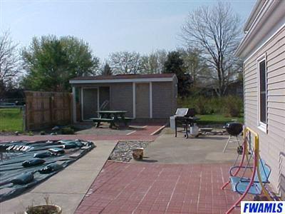 12114 Johnson Road Churubusco, IN 46723 - Photo 5 of 21