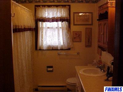 12114 Johnson Road Churubusco, IN 46723 - Photo 8 of 21