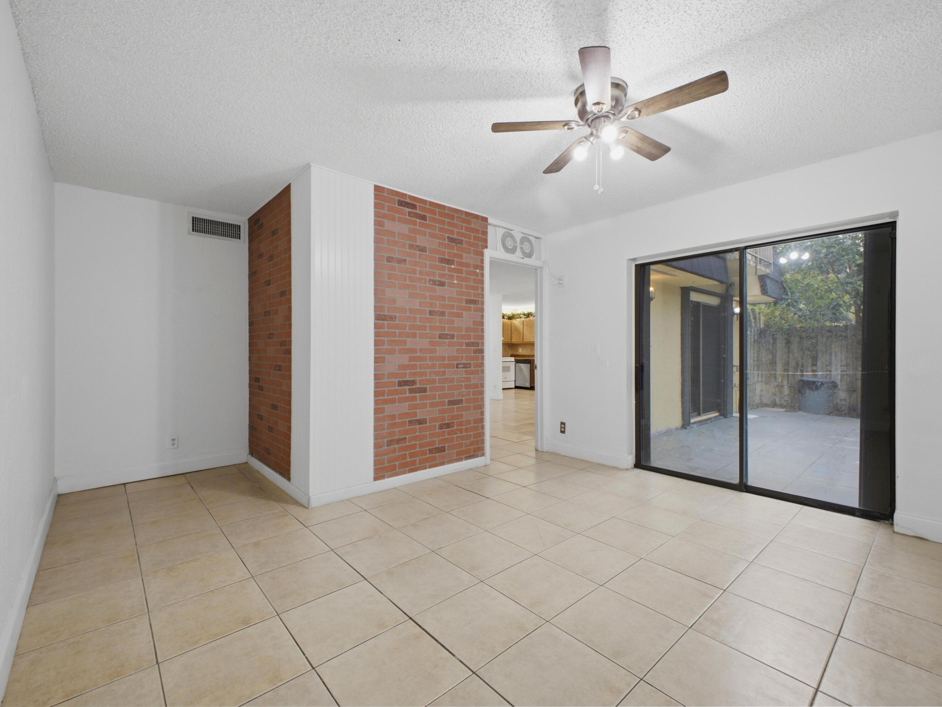 105 Woodland Road Palm Springs, FL 33461 - Photo 21 of 44 Family