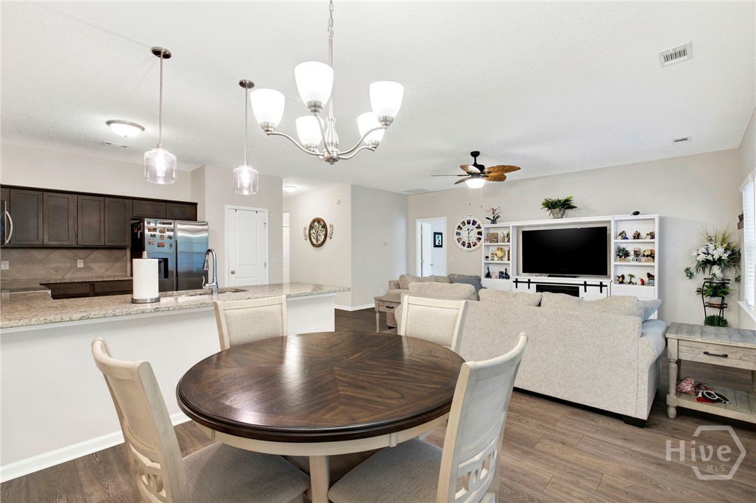 470 Brightleaf Circle Hinesville, GA 31313 - Photo 11 of 33