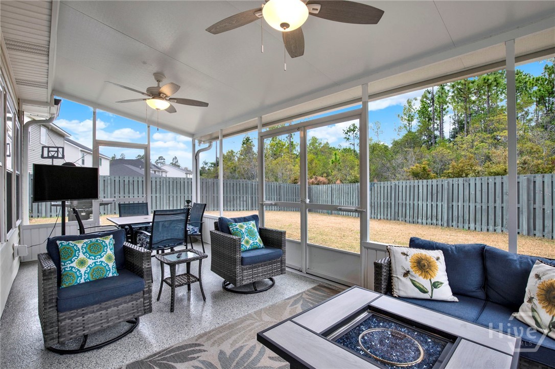 470 Brightleaf Circle Hinesville, GA 31313 - Photo 28 of 33