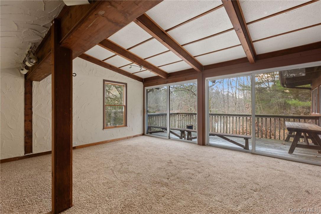 296 Pine Hill Road, Unit 296 Pleasant Valley, NY 12569 - Photo 15 of 27