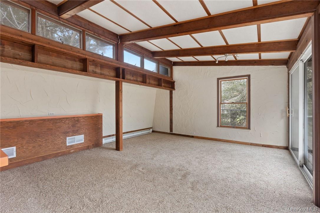 296 Pine Hill Road, Unit 296 Pleasant Valley, NY 12569 - Photo 16 of 27