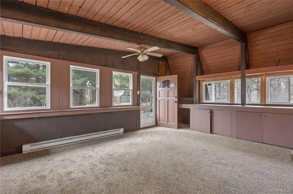 $1,500 | 296 Pine Hill Road, Unit 296, Pleasant Valley, NY 12569