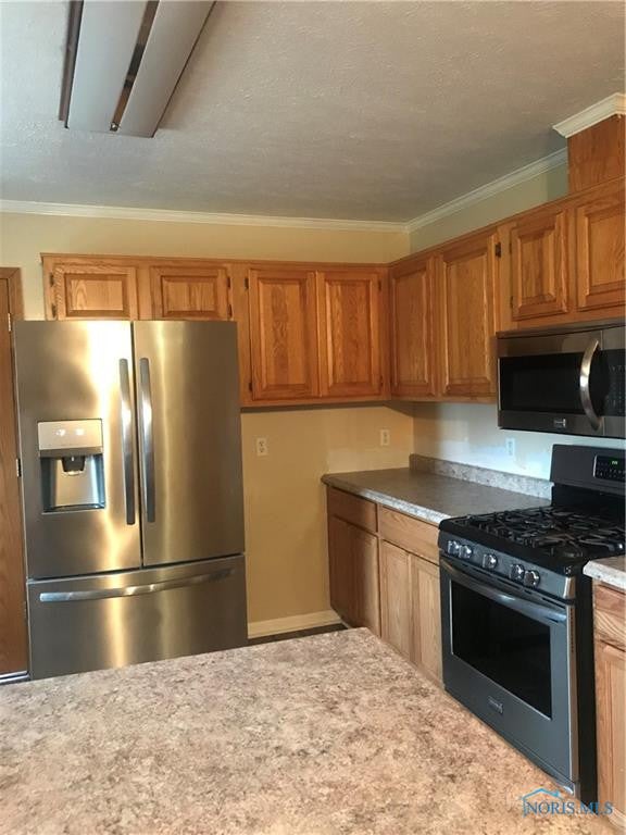 1925 Bailey Road Northwood, OH 43619 - Photo 23 of 31 Gallery Image 23