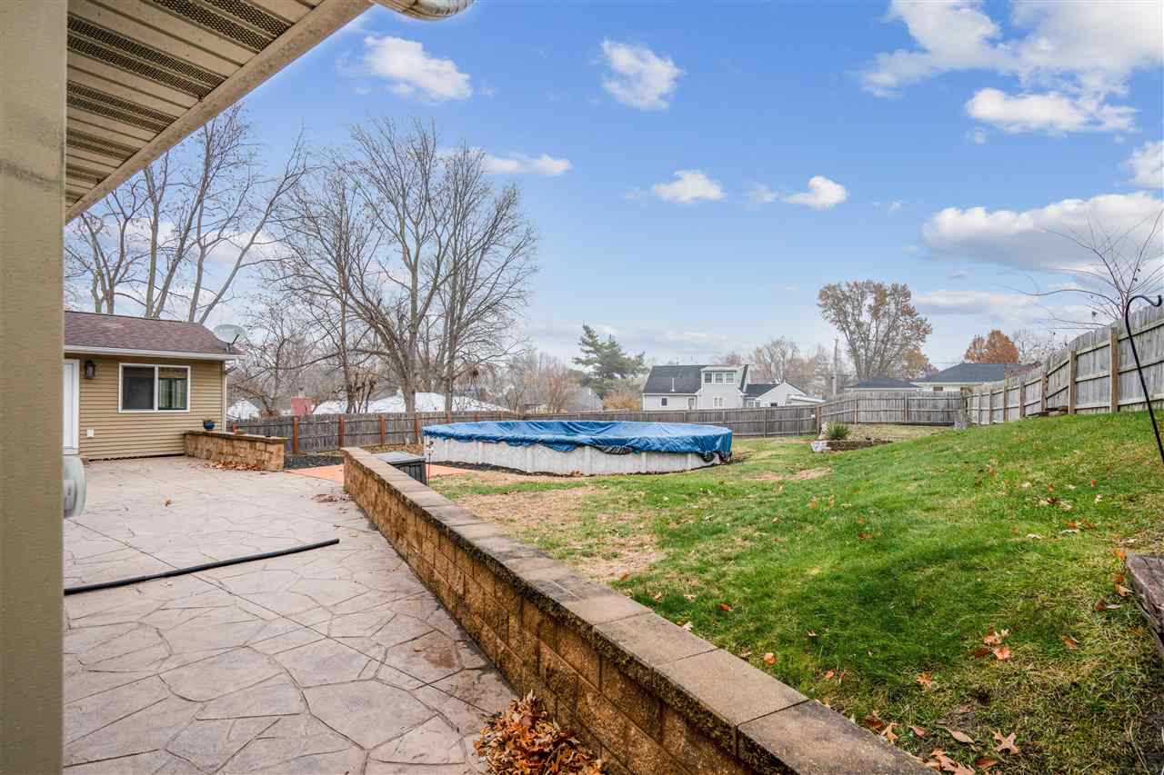2944 Oakland Road Northeast Cedar Rapids, IA 52402 - Photo 28 of 29 Gallery Image 28